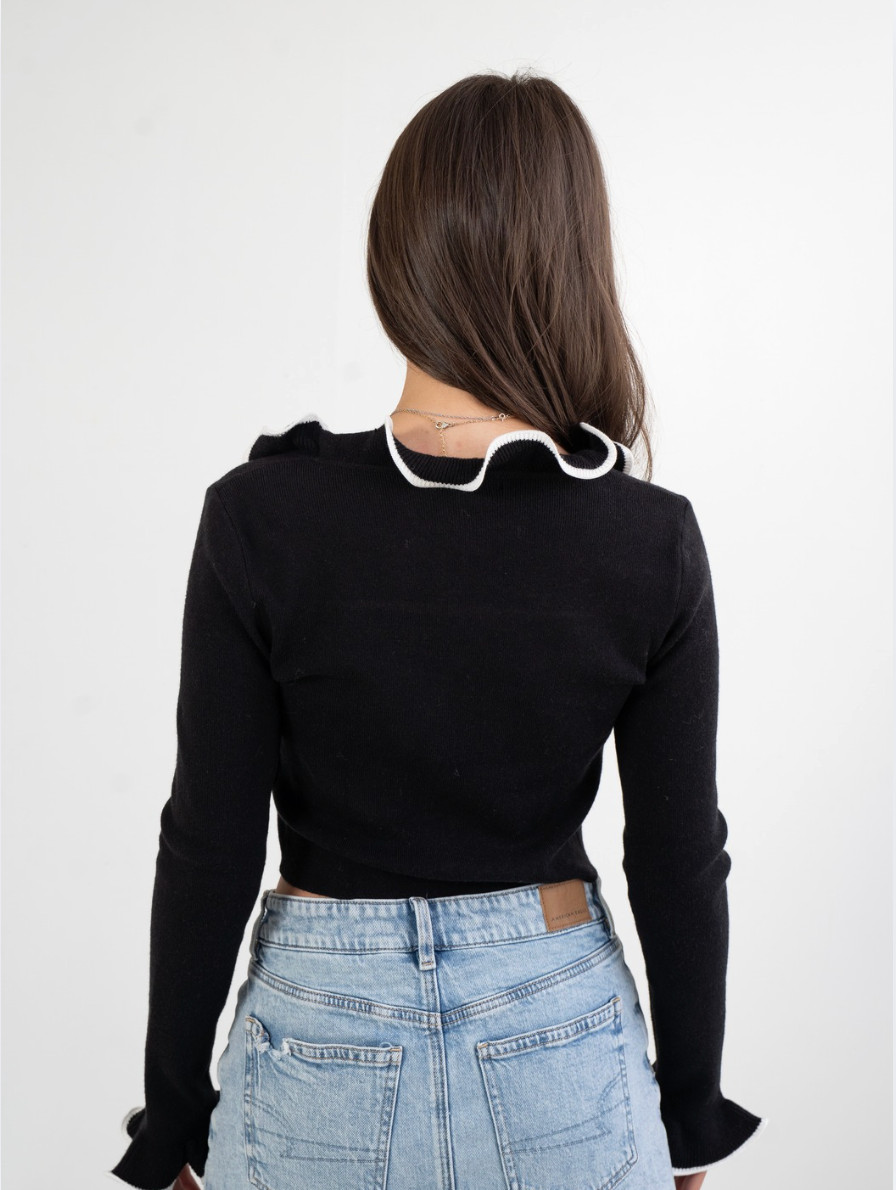 Priscilla Wavy Tied Top